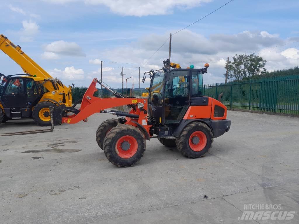 Kubota R 085 Hjullastare
