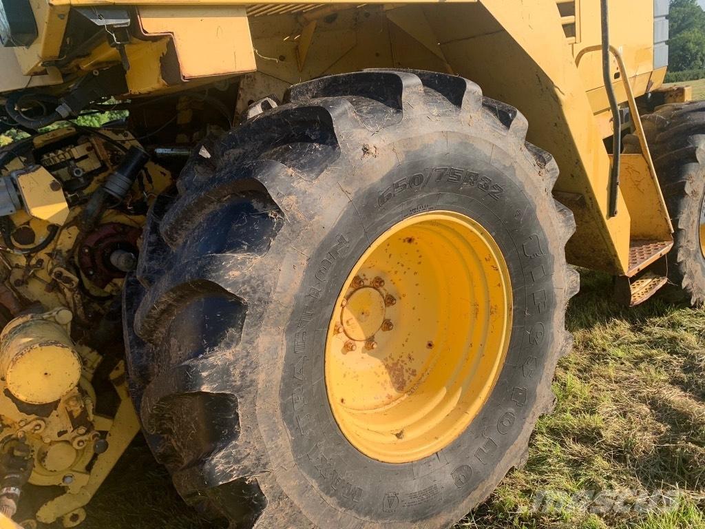 New Holland Fx375 Självgående fälthackar