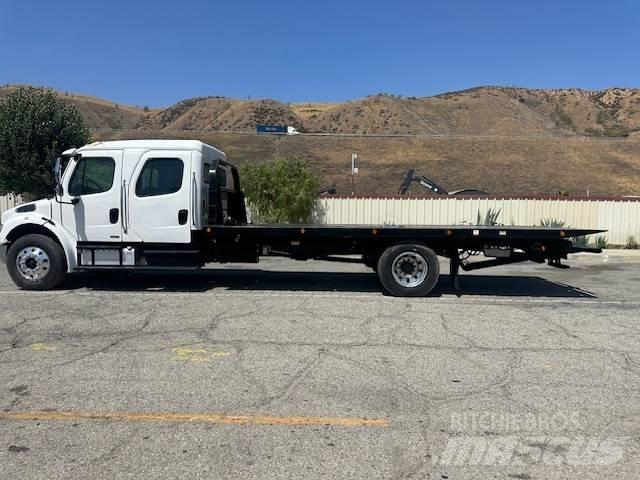 Freightliner M2 Bärgningsbilar