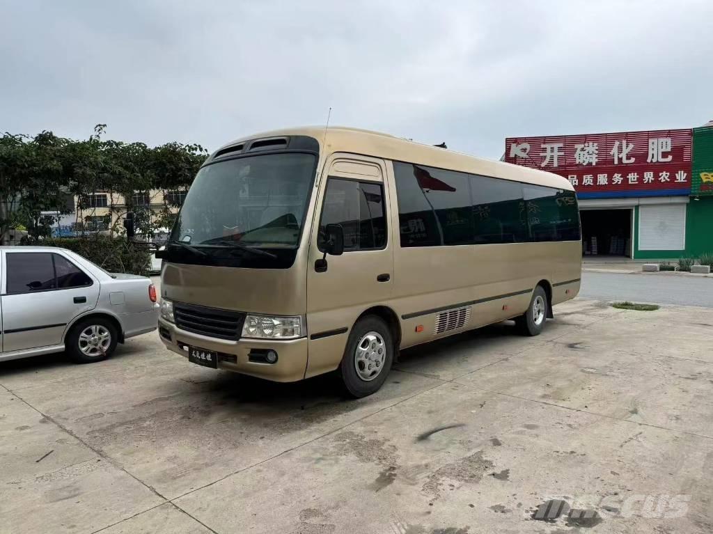 Toyota Coaster Bus Minibussar