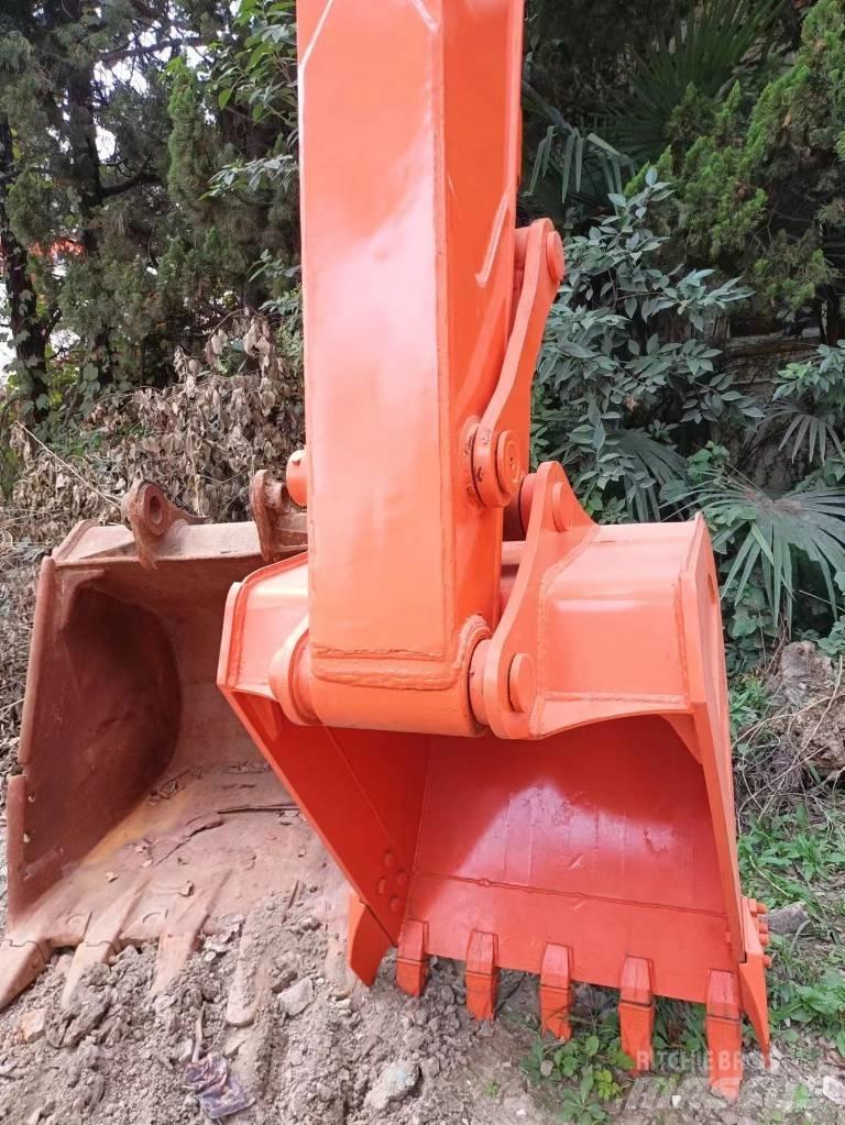Hitachi ZX120-6 Bandgrävare