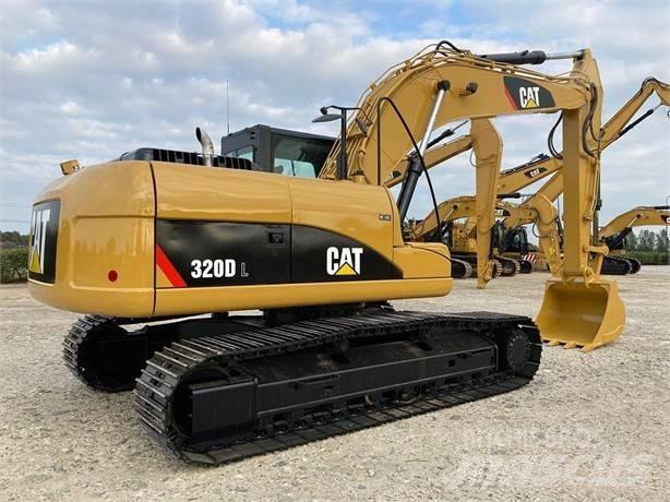 CAT 320 D L Bandgrävare