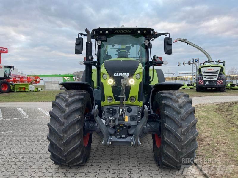 CLAAS AXION 870 Traktorer