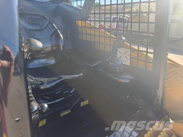 CAT 248 B Kompaktlastare