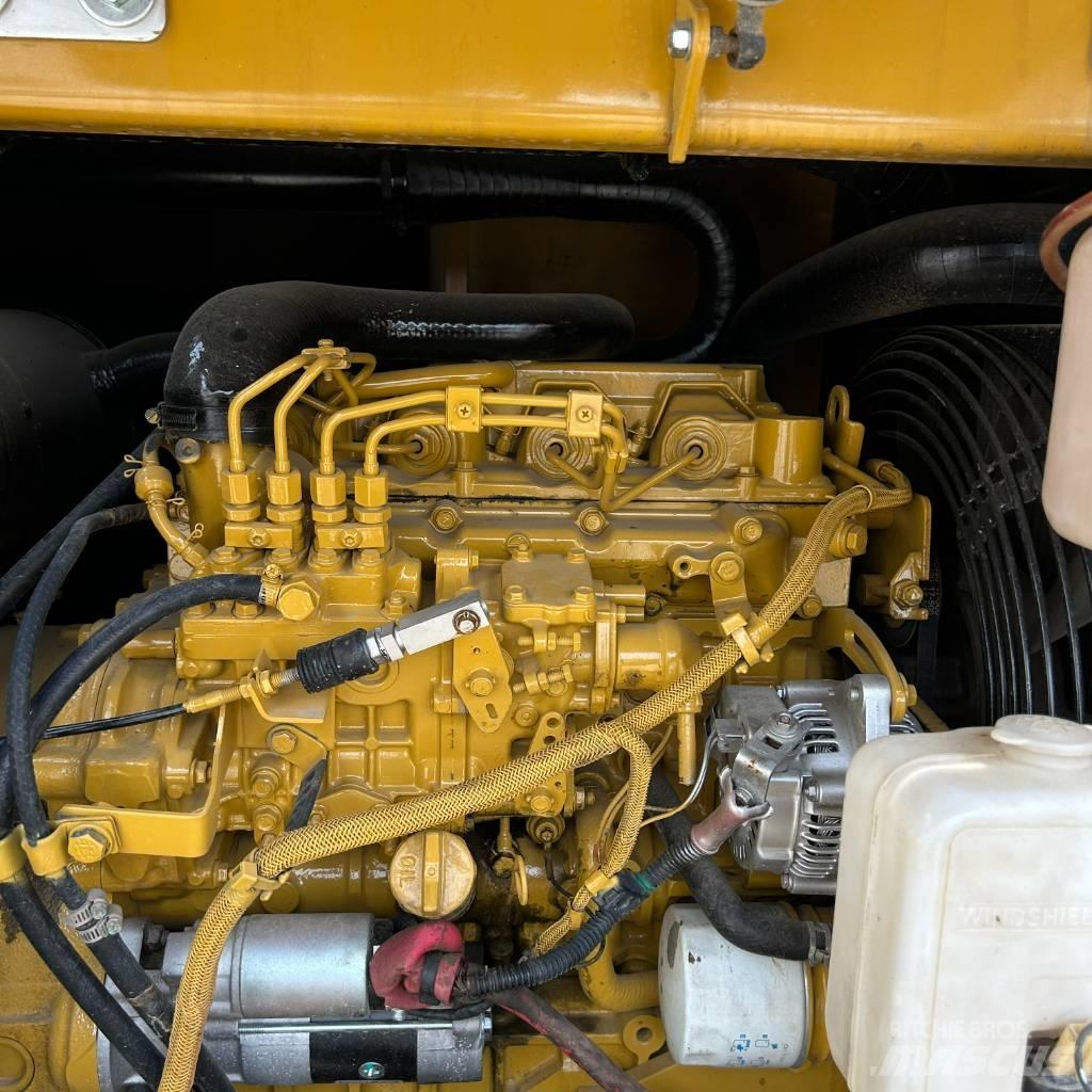 CAT 307E Bandgrävare