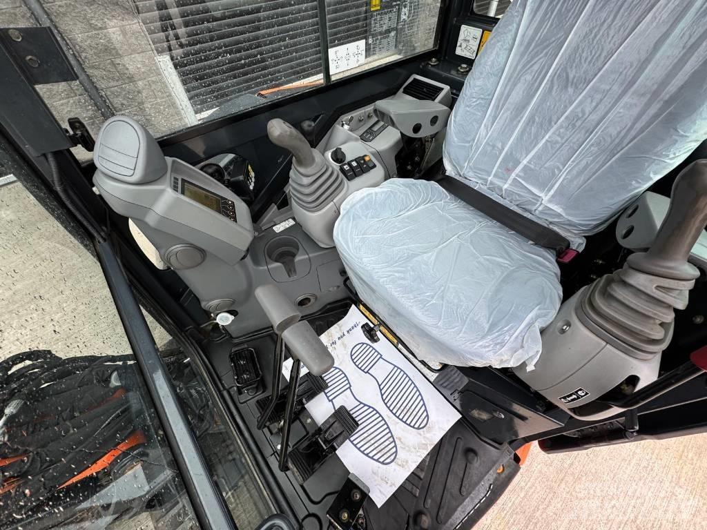 Hitachi ZX 33 U-5 A Minigrävare < 7t