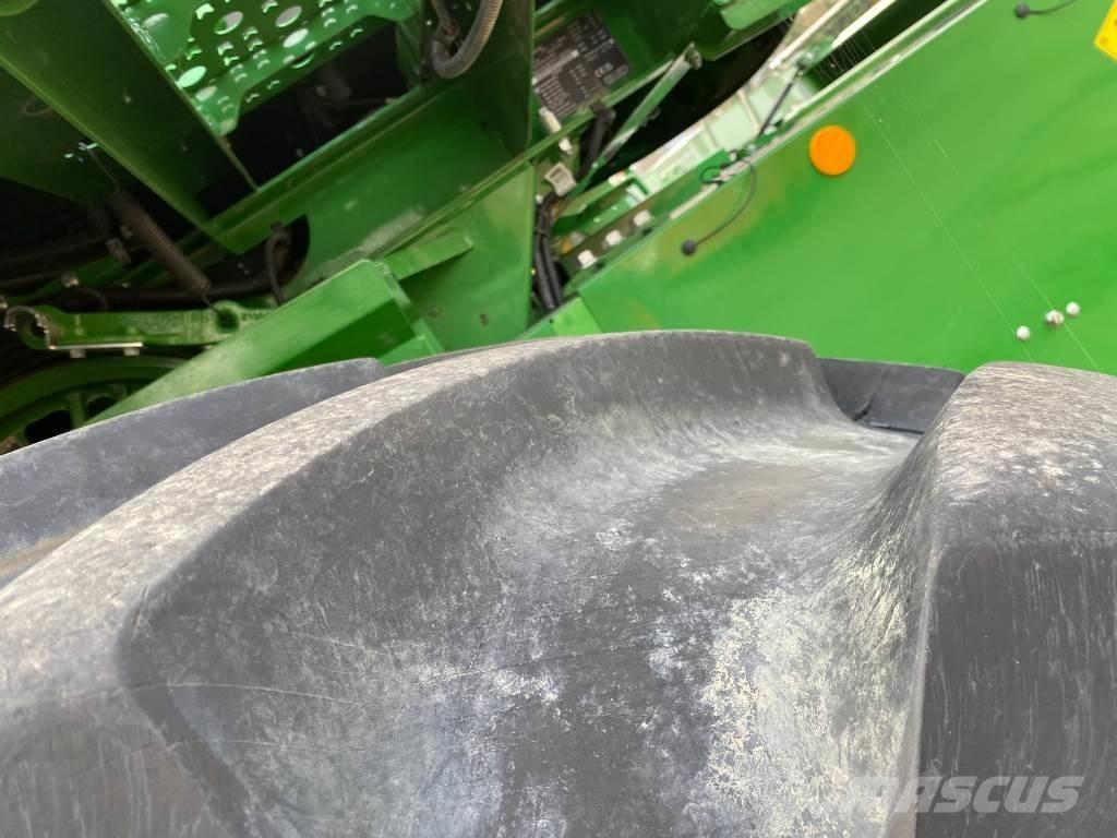John Deere T560 HM Skördetröskor