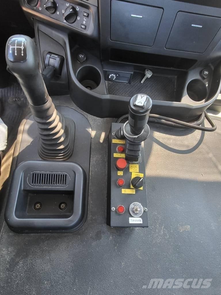 Iveco Stralis-360 Flak-/vinschlastbilar