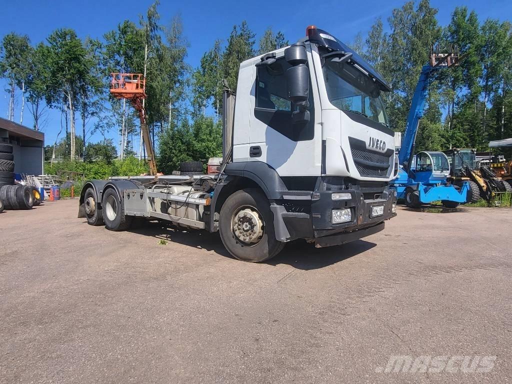 Iveco Stralis-360 Flak-/vinschlastbilar