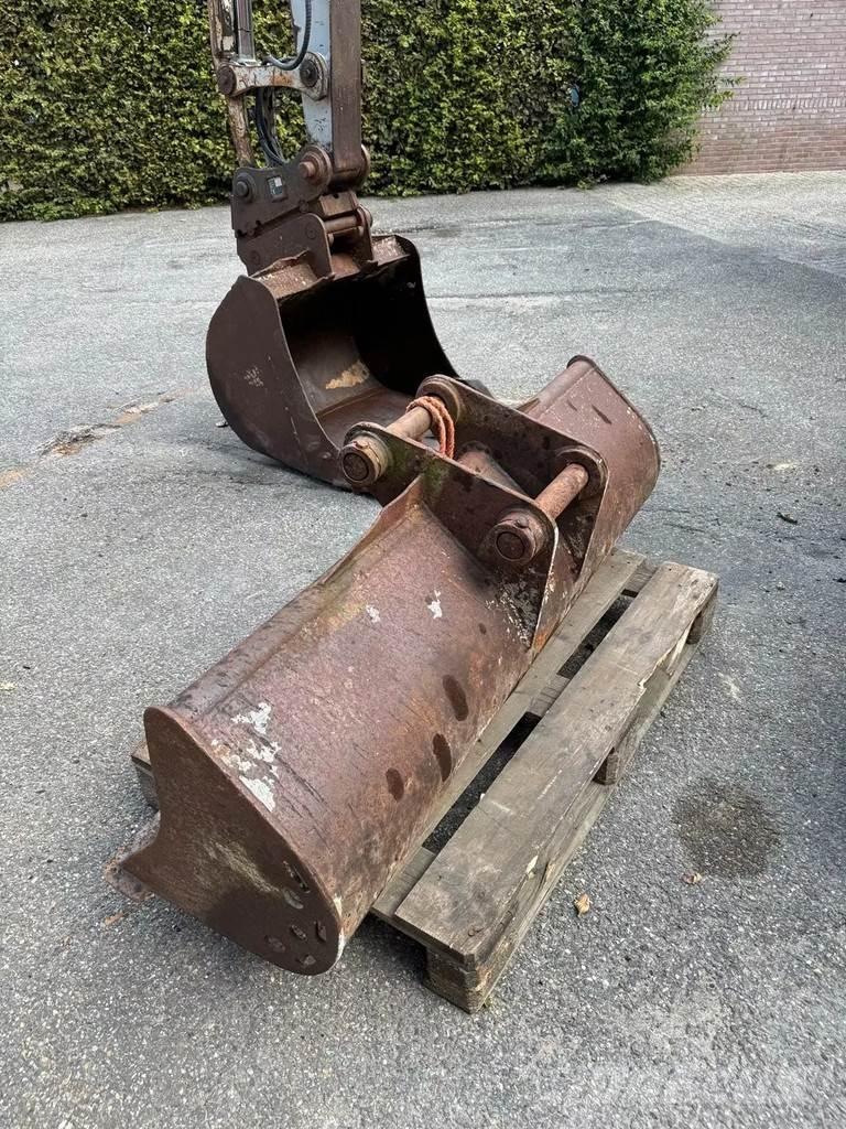 Takeuchi TB 175 Midigrävmaskiner 7t - 12t