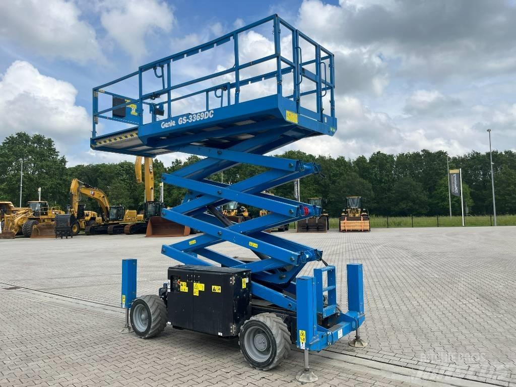 Genie GS 3369 DC Saxliftar