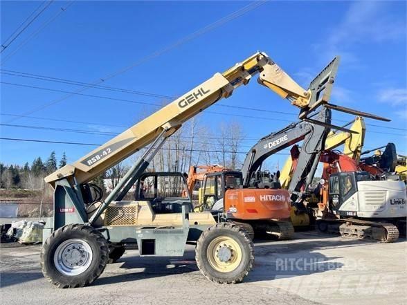 Gehl RS8-42 Teleskoplastare