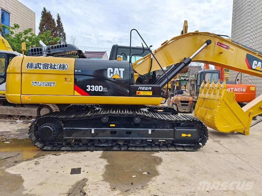 CAT 330D2L Bandgrävare