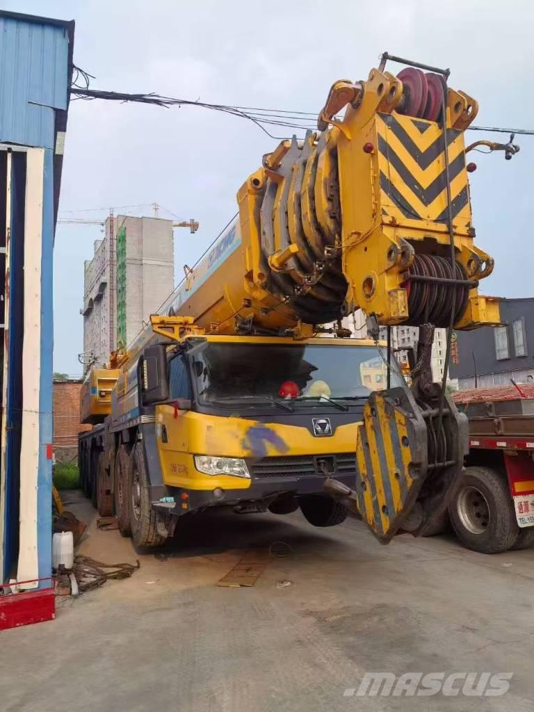 XCMG XCA300 Allterrängkranar