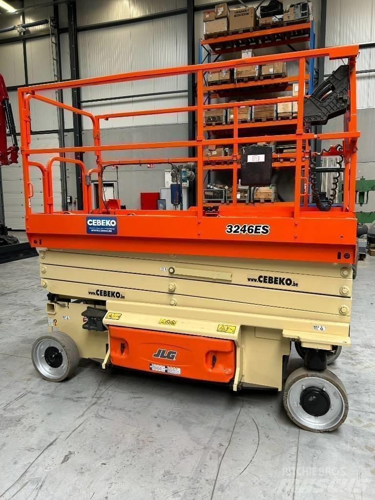 JLG 3246ES Saxliftar