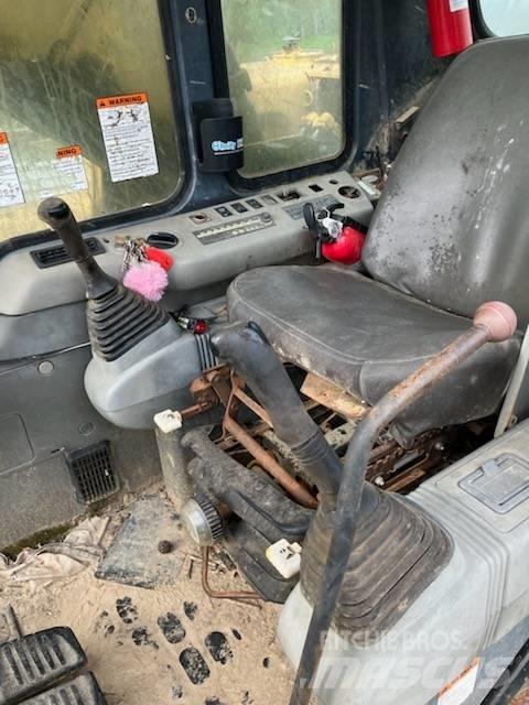 Komatsu PC 200 Bandgrävare