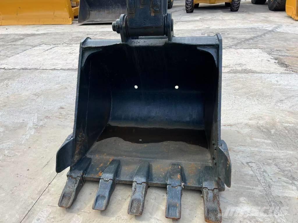 Hyundai R150LC-9S Minigrävare < 7t