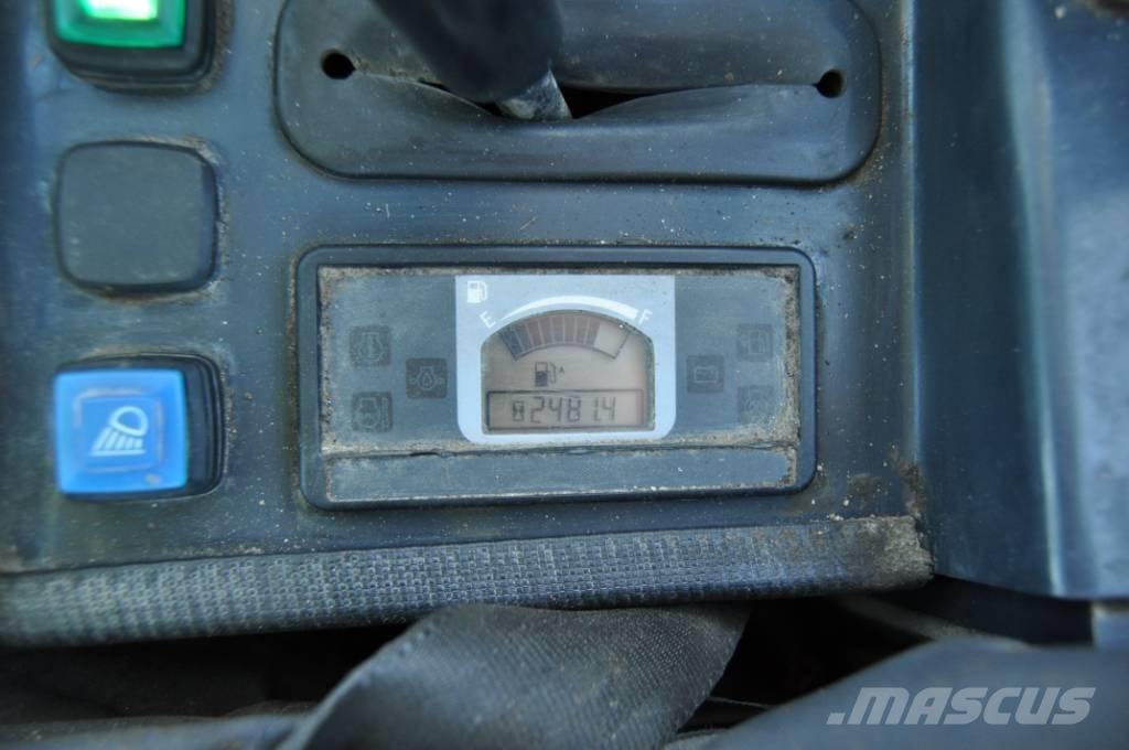 Hitachi ZX 26 U-6 CR Minigrävare < 7t