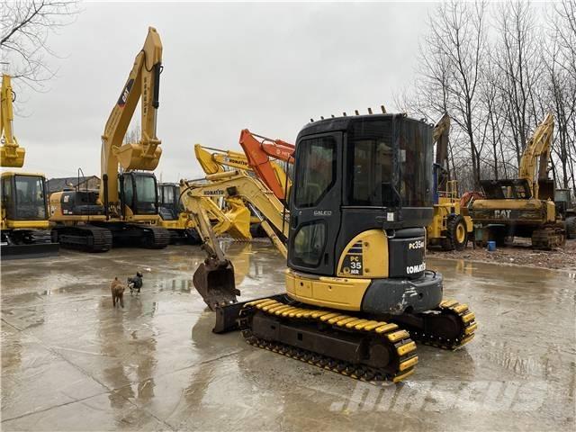 Komatsu PC35MR-2 Bandgrävare