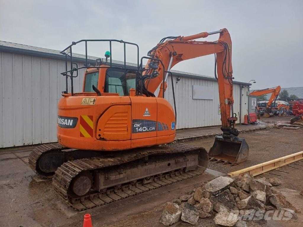 Doosan DX 140 LCR-3 Bandgrävare