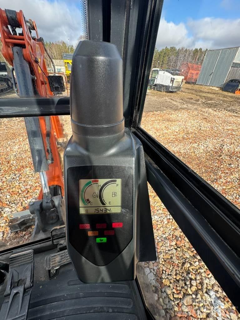 Hitachi ZX 19-5A CR Minigrävare < 7t