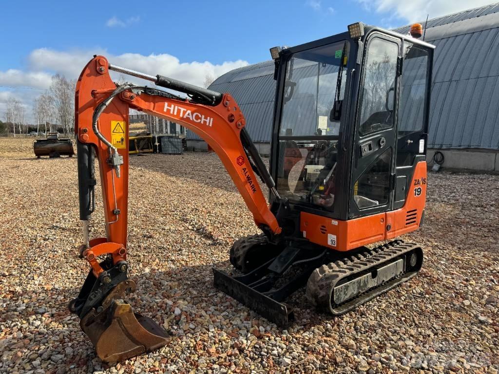 Hitachi ZX 19-5A CR Minigrävare < 7t