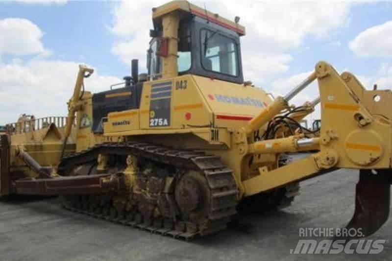 Komatsu D275A-5 Bandschaktare