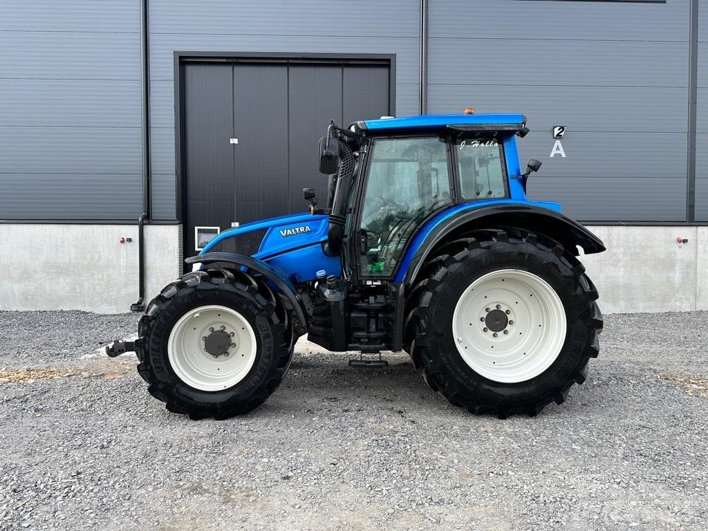 Valtra N 123 Traktorer