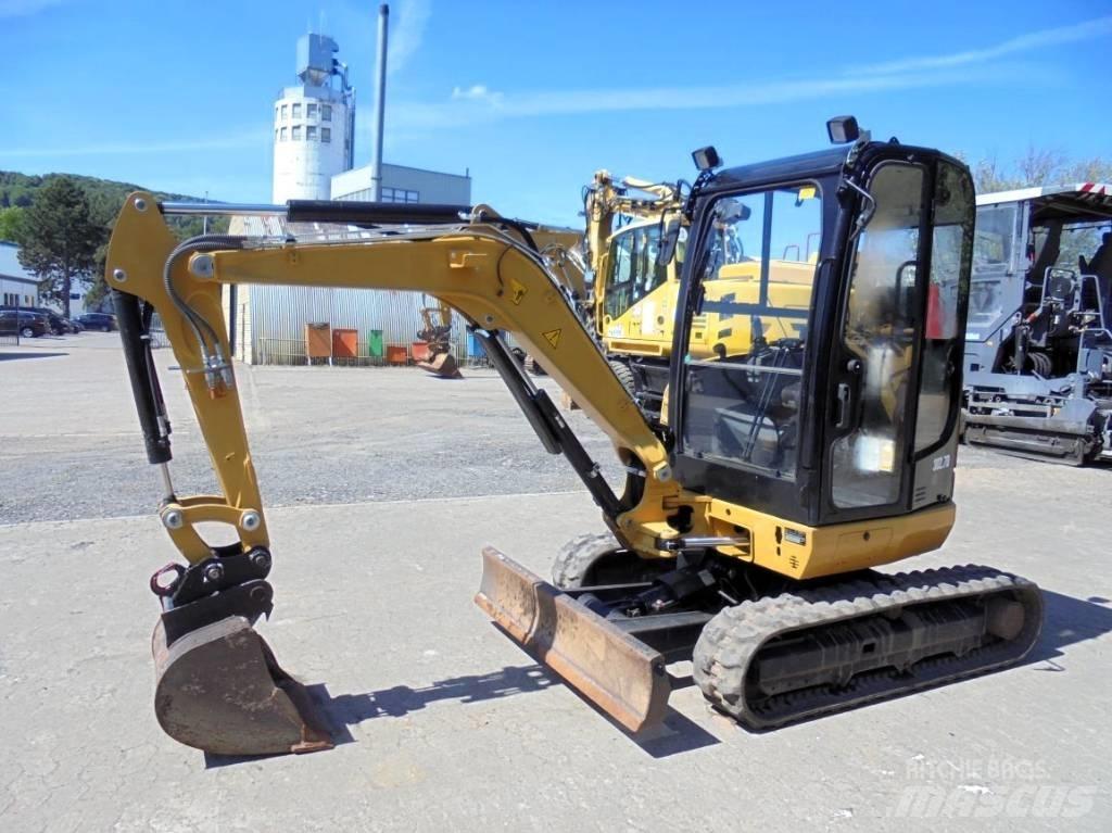 CAT 302.7 D CR Minigrävare < 7t