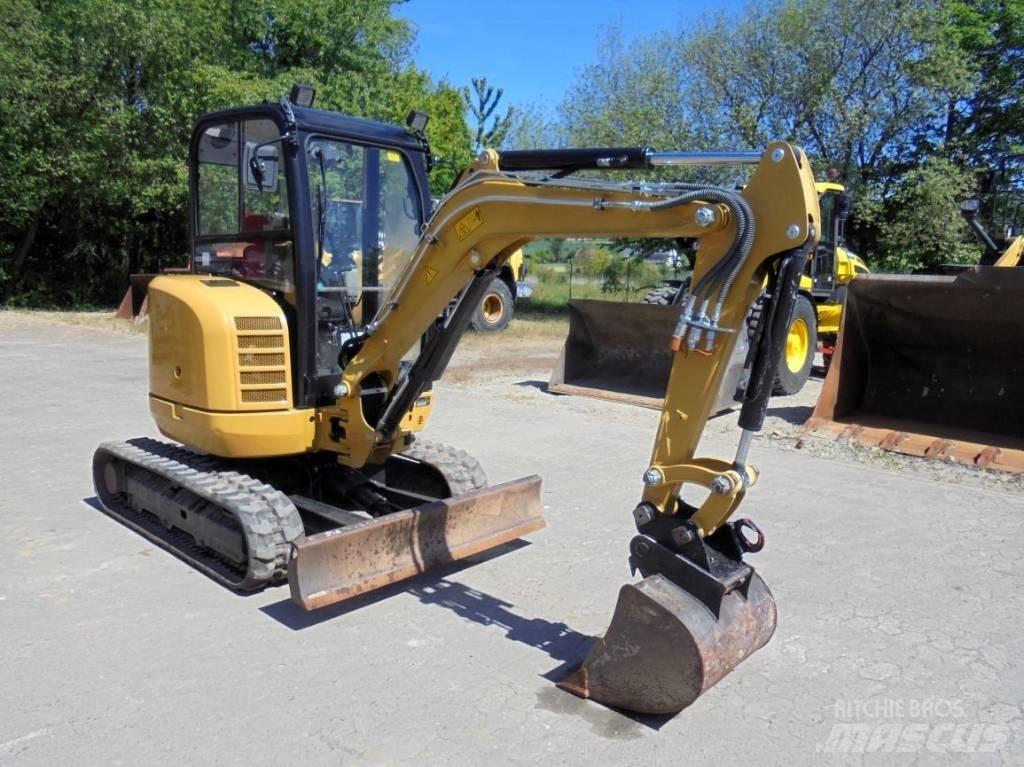 CAT 302.7 D CR Minigrävare < 7t