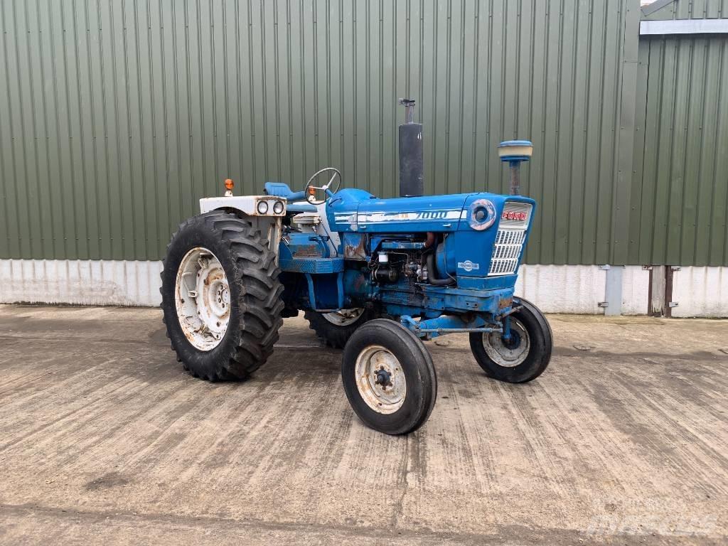 Ford 7000 Traktorer