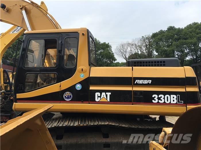 CAT 330 B L Bandgrävare