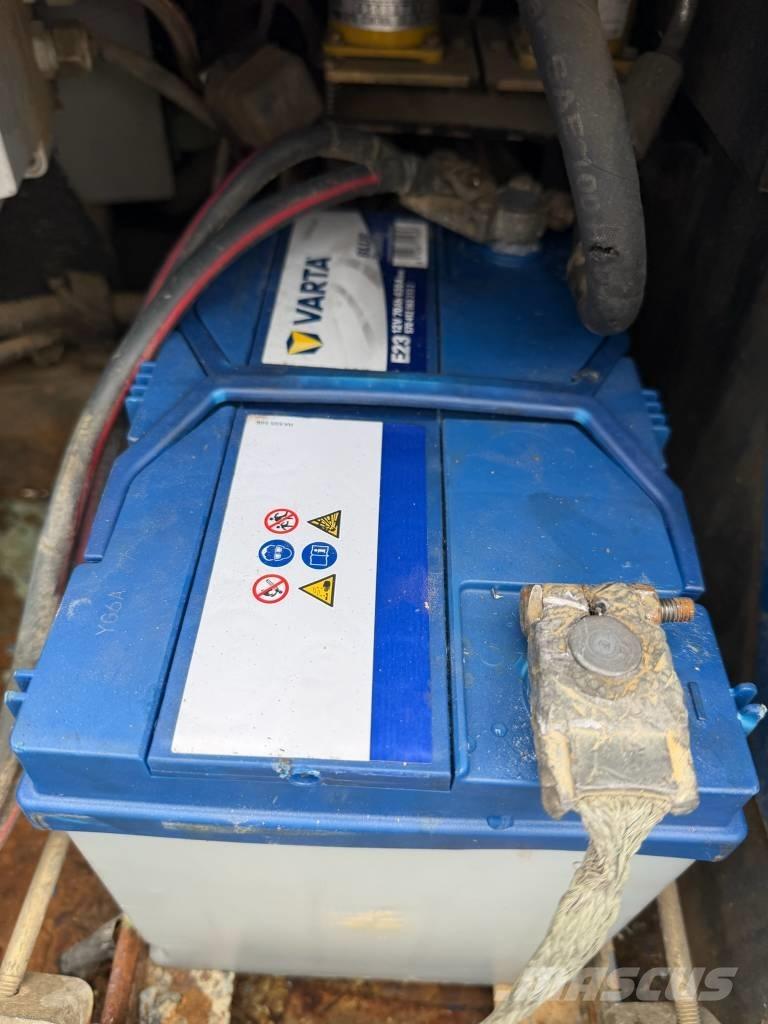 Aichi SR 12 B Teleskop bomliftar