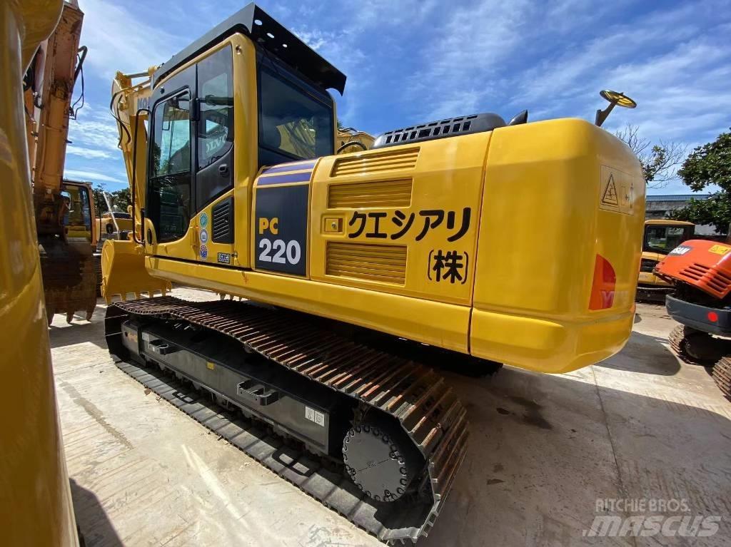 Komatsu PC220-7 Bandgrävare