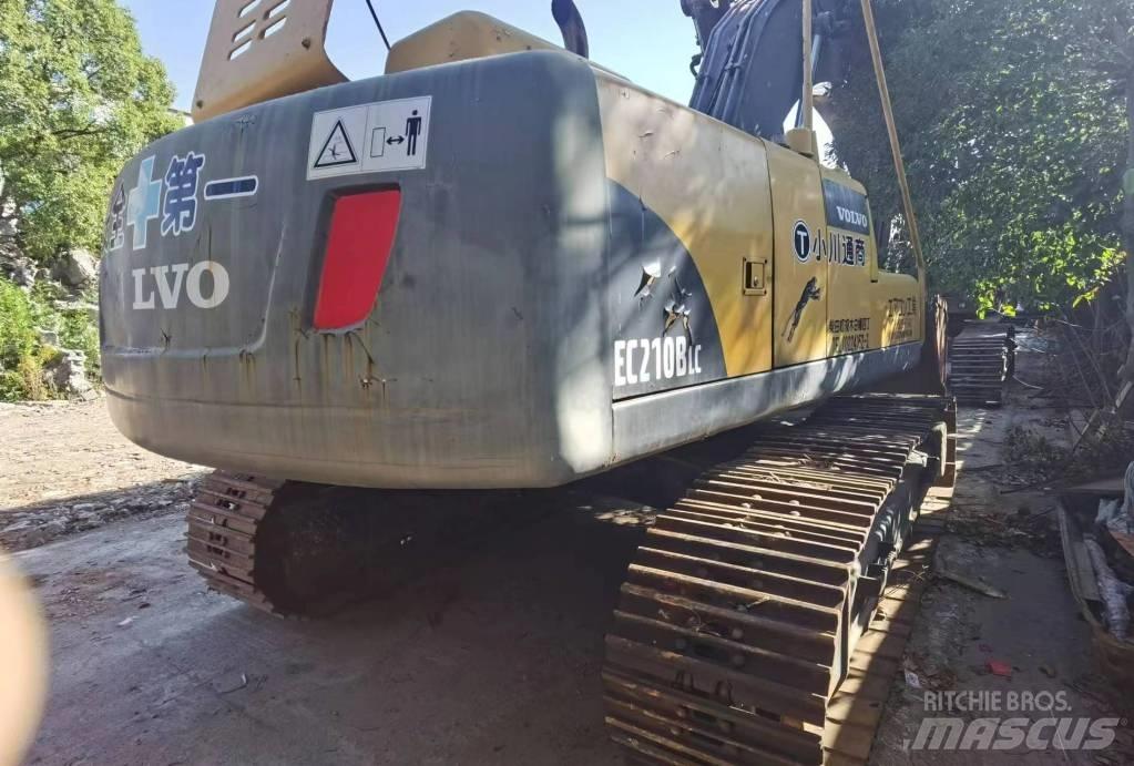 Volvo EC 210 B LC Bandgrävare
