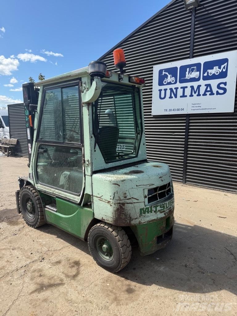 Mitsubishi FD 25 Dieselmotviktstruckar
