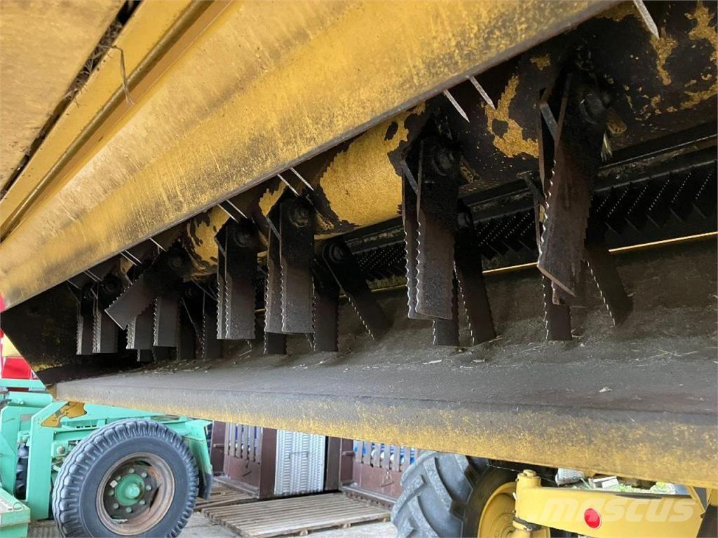 New Holland TX67 Skördetröskor