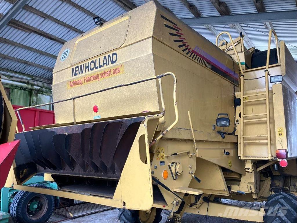 New Holland TX67 Skördetröskor