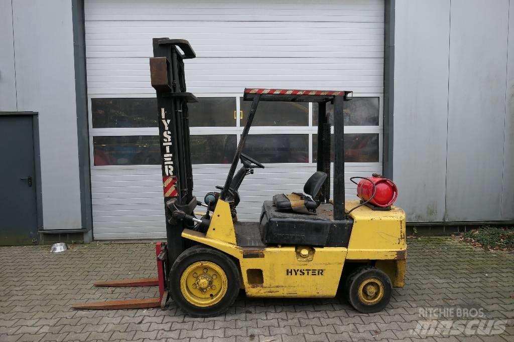 Hyster H 3.00 XM Gasolmotviktstruckar