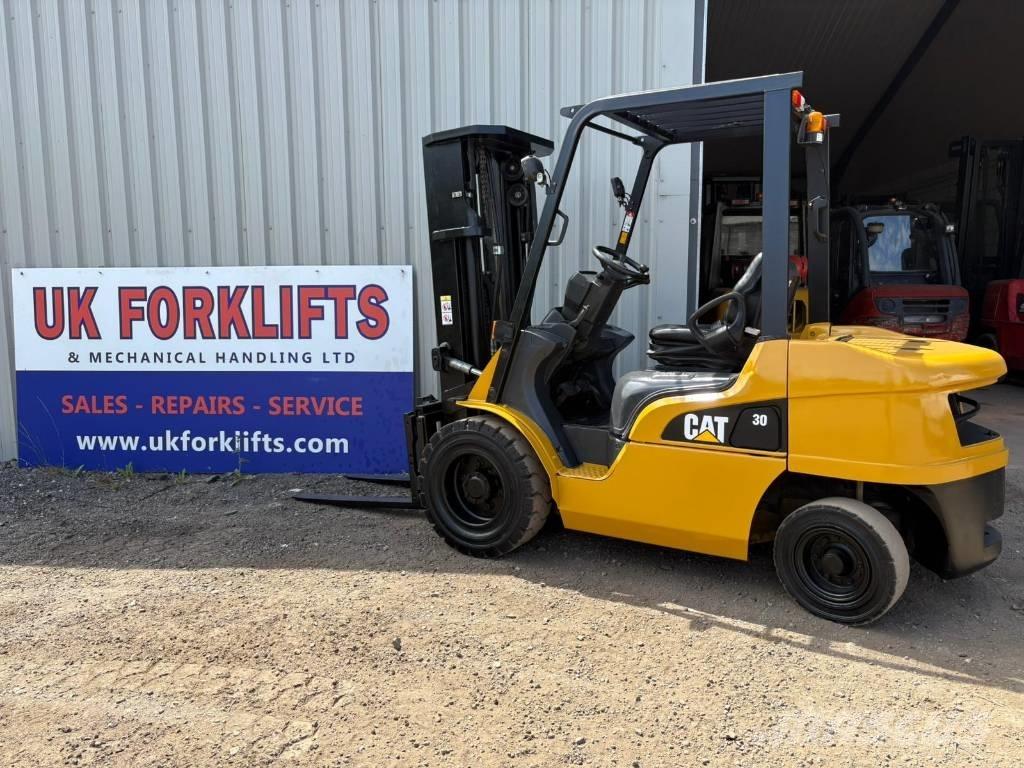 CAT DP30NT Dieselmotviktstruckar