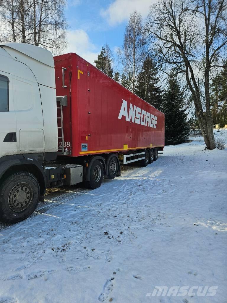 Knapen K200 Walking floor semitrailers
