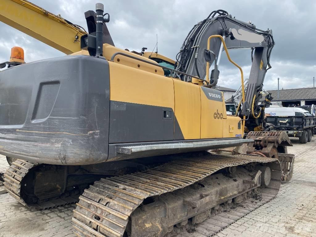 Volvo EC 220 D Bandgrävare