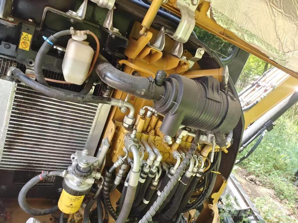 CAT 303.5 E CR Minigrävare < 7t