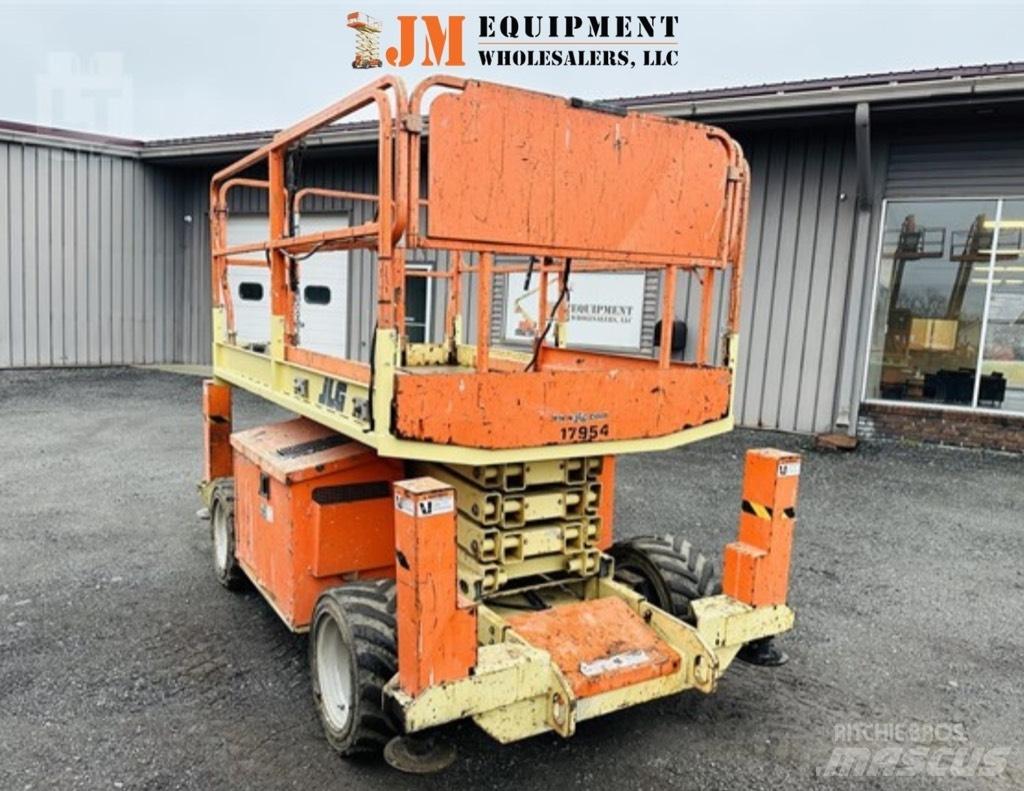 JLG 260 MRT Saxliftar