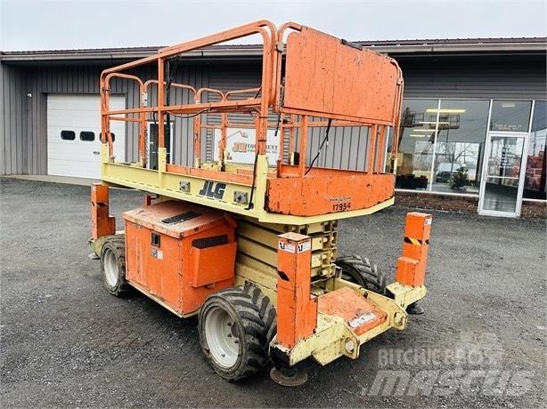 JLG 260 MRT Saxliftar