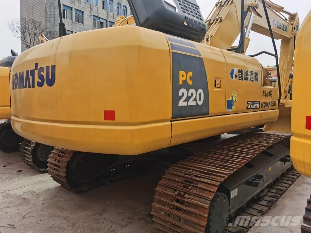 Komatsu PC 220-8 Bandgrävare