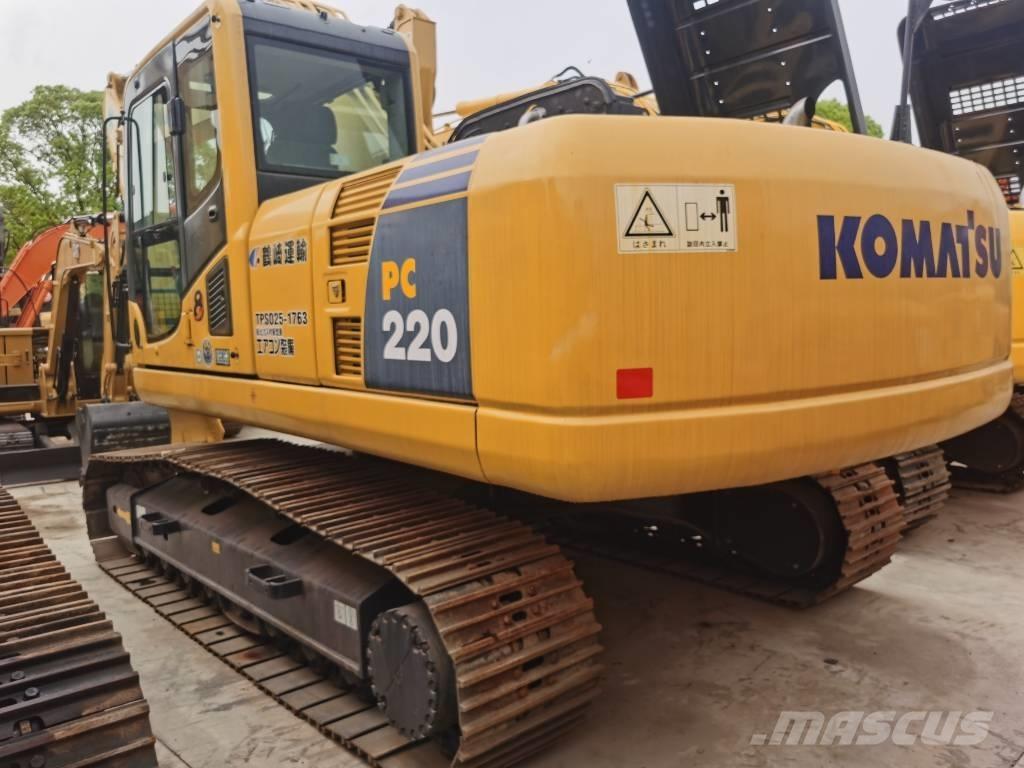 Komatsu PC 220-8 Bandgrävare