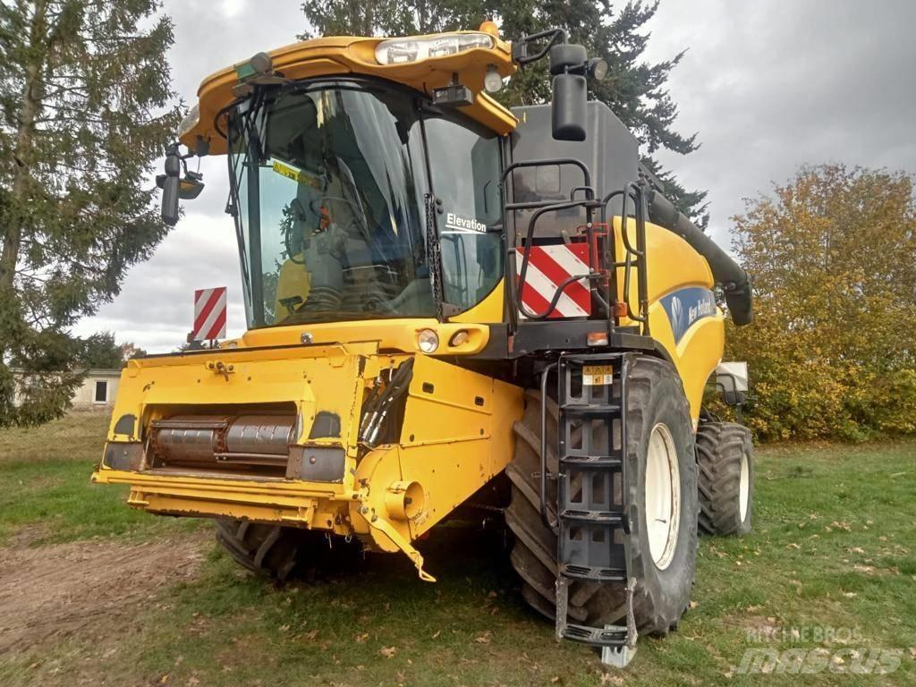 New Holland CR 9080 Skördetröskor