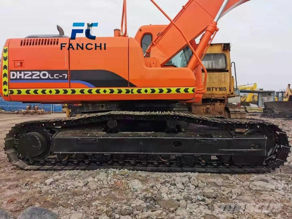 Doosan DH 220 LC-7 Bandgrävare