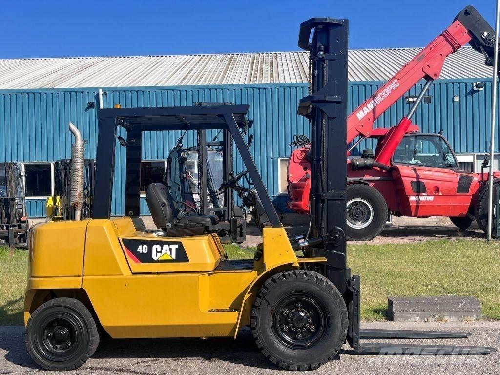 CAT DP40K2 Dieselmotviktstruckar